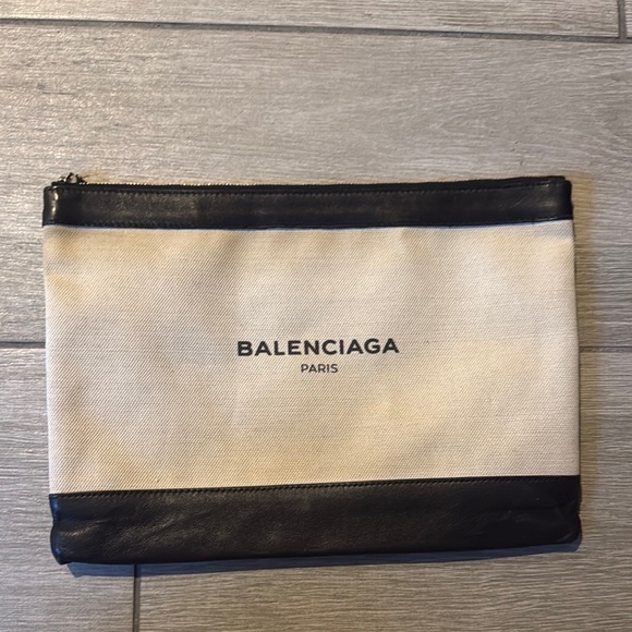 Balenciaga Clutch Bag White Canvas with Leather Trim - Picture 1 of 9